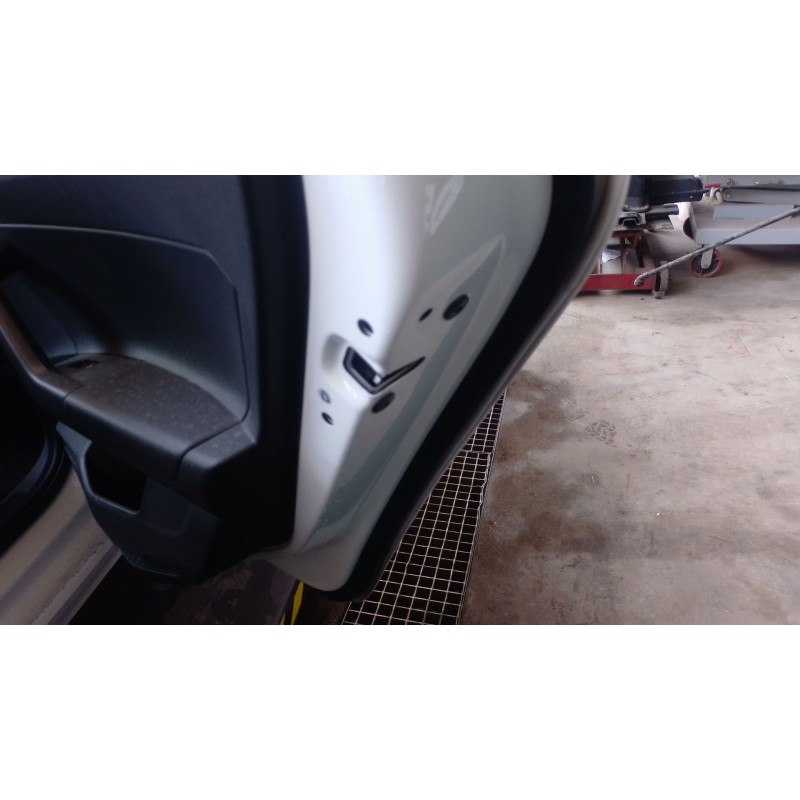 Recambio de cerradura puerta trasera derecha para volkswagen polo vi (aw1, bz1, ae1) 1.0 tsi referencia OEM IAM   