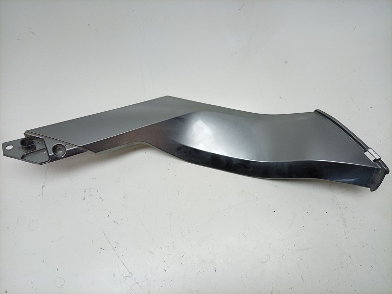 Recambio de moldura para honda forza forza 750 (rh11) referencia OEM IAM 64650MKVD00 64650MKVD00 