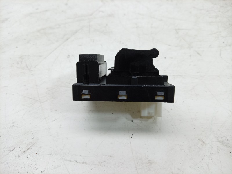Recambio de mando elevalunas delantero derecho para toyota proace max referencia OEM IAM  SU001B6445 