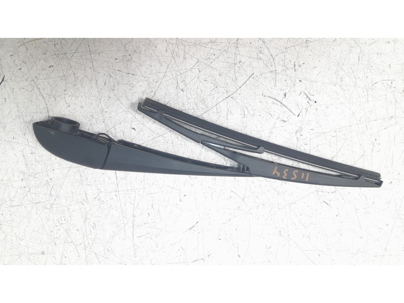 Recambio de brazo limpia trasero para toyota rav4 referencia OEM IAM 8524142110  