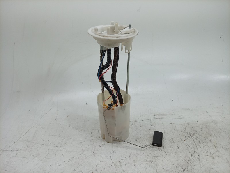 Recambio de bomba combustible para toyota proace max referencia OEM IAM  SU001C1761 