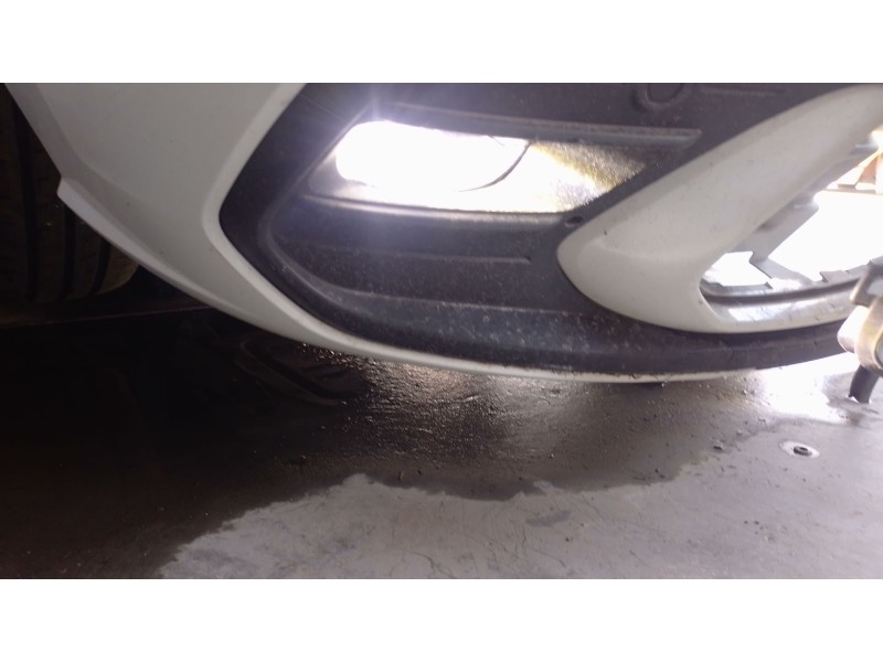 Recambio de faro antiniebla derecho para volkswagen polo vi (aw1, bz1, ae1) 1.0 tsi referencia OEM IAM   
