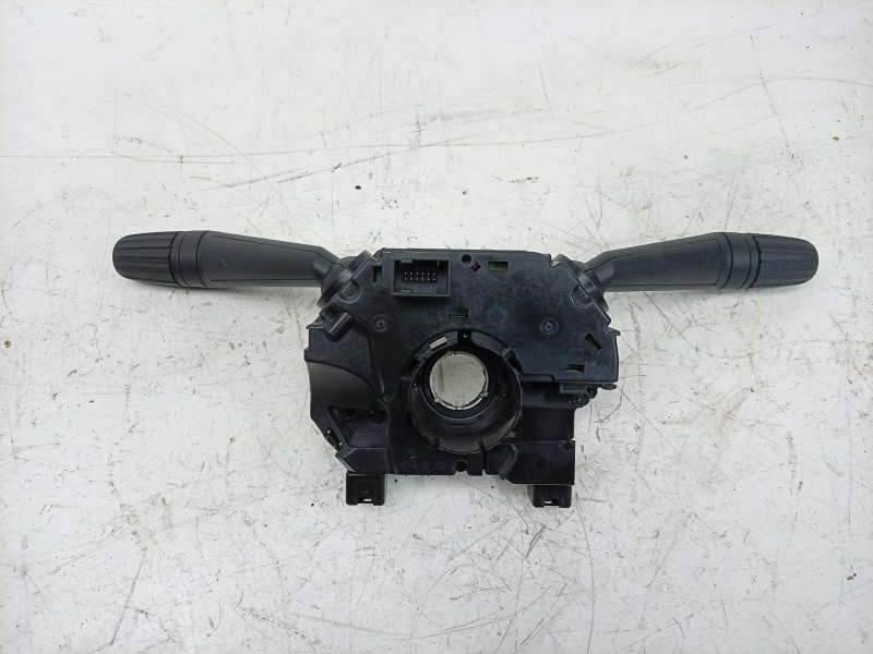 Recambio de mando multifuncion para toyota proace max referencia OEM IAM   