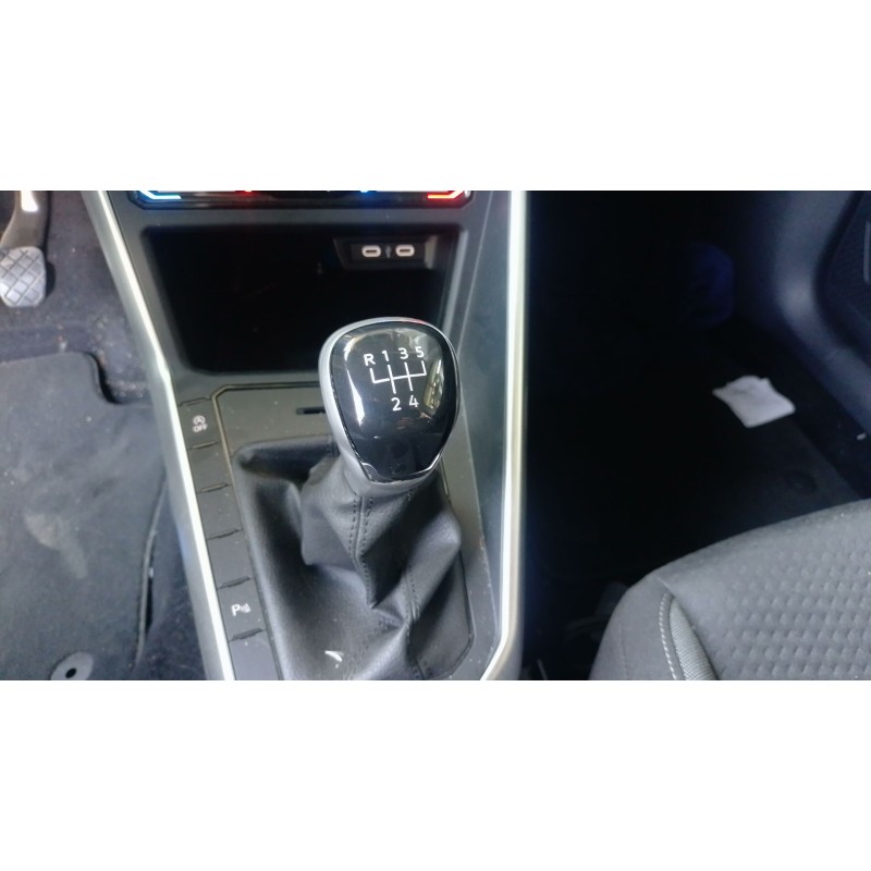 Recambio de pomo palanca cambio para volkswagen polo vi (aw1, bz1, ae1) 1.0 tsi referencia OEM IAM   
