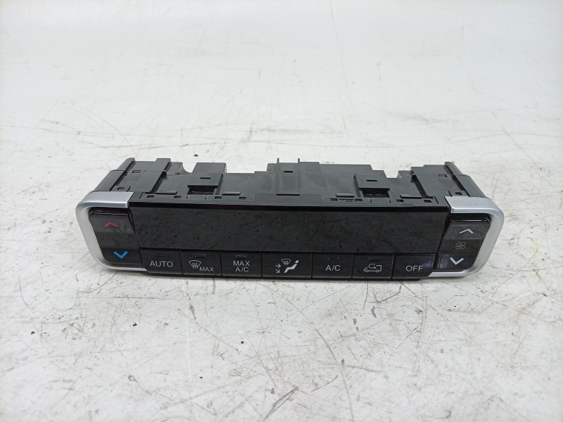 Recambio de mando climatizador para toyota proace max referencia OEM IAM  07357432990 