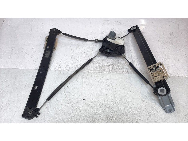 Recambio de elevalunas delantero derecho para volkswagen t-cross 1.0 tsi referencia OEM IAM 2GM837462B  