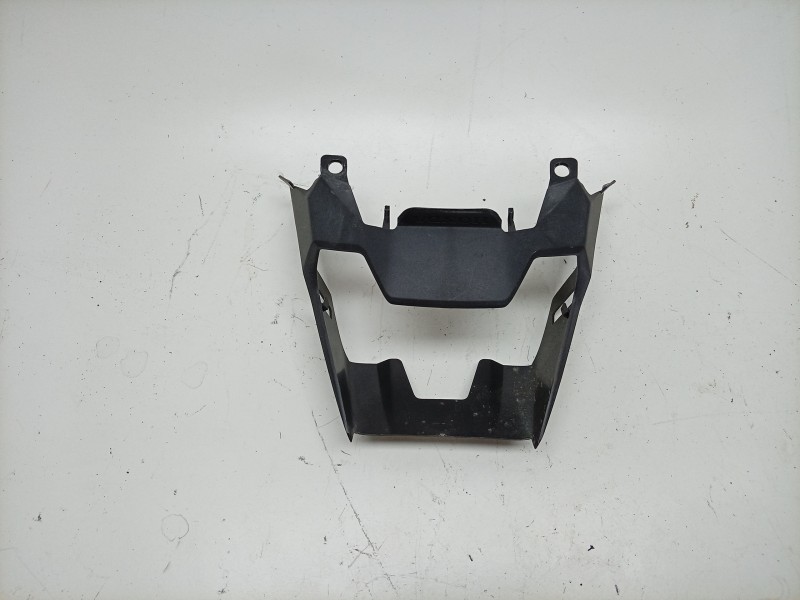 Recambio de moldura para honda forza forza 750 (rh11) referencia OEM IAM  77241MKVD00 
