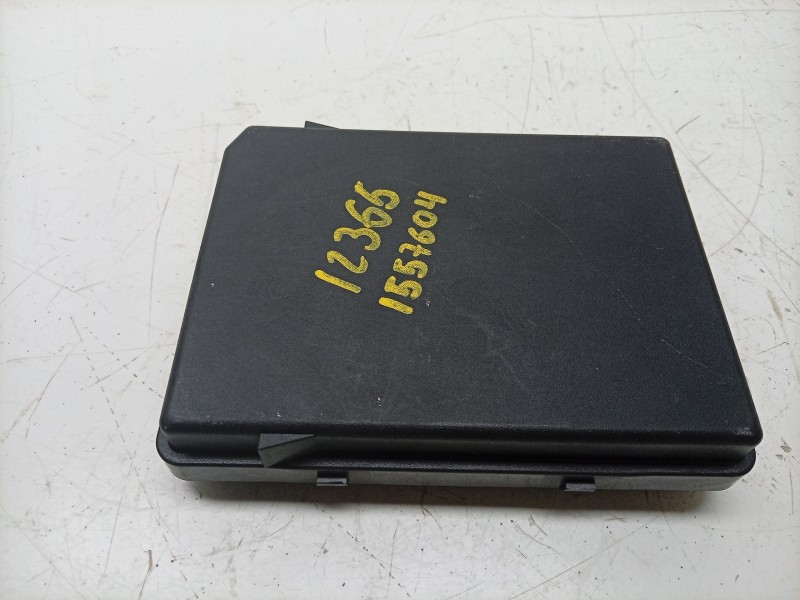 Recambio de caja reles / fusibles para dacia spring referencia OEM IAM 284B70754R  