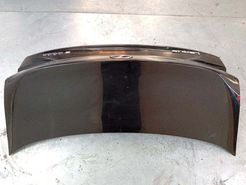Recambio de tapa maletero para lexus is iii (_e3_) 300h (ave30_) referencia OEM IAM  6440153301 