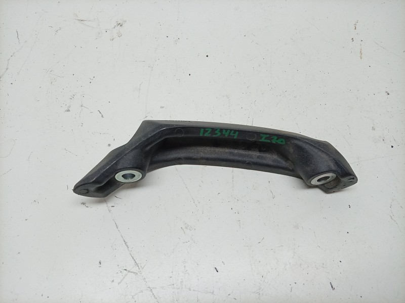 Recambio de moldura para triumph street triple 765 rs street triple 765 rs referencia OEM IAM  2309624 