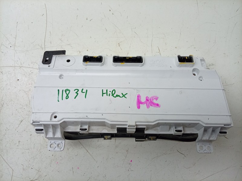 Recambio de cuadro instrumentos para toyota hilux (gun1) doble cabina dlx 4x4 referencia OEM IAM 83800FC871 83800FC871 