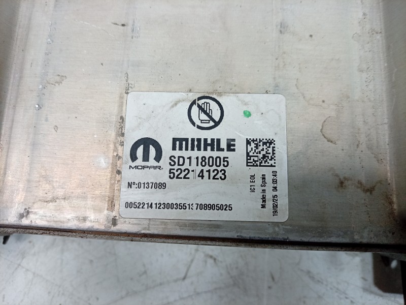 Recambio de intercooler para toyota proace max referencia OEM IAM SD118005 52214123 