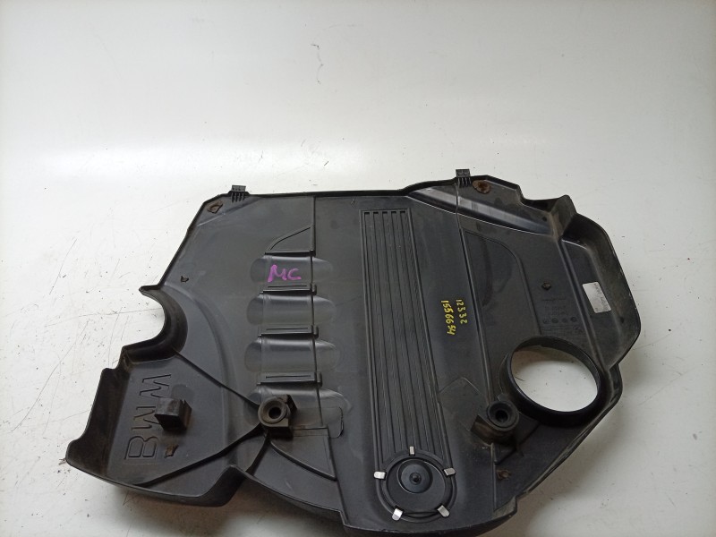 Recambio de tapa motor para bmw x1 (e84) sdrive 18 d referencia OEM IAM  114779741008 