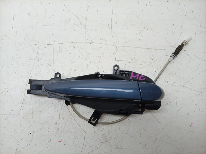 Recambio de maneta exterior delantera derecha para bmw x1 (e84) sdrive 18 d referencia OEM IAM  51212992986 