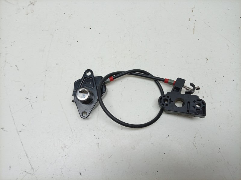 Recambio de cerradura asiento para triumph street triple 765 rs street triple 765 rs referencia OEM IAM  T2501568 