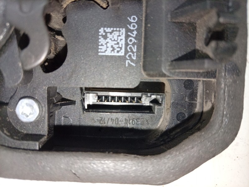 Recambio de cerradura puerta delantera derecha para bmw x1 (e84) sdrive 18 d referencia OEM IAM  51217229458 EZCBM027 CRDBMW0146