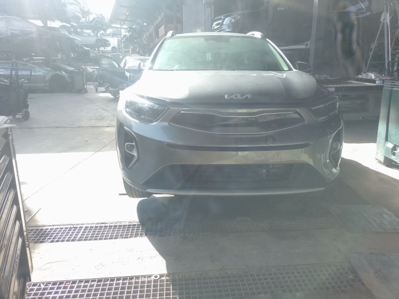 kia stonic (yb) del año 2024