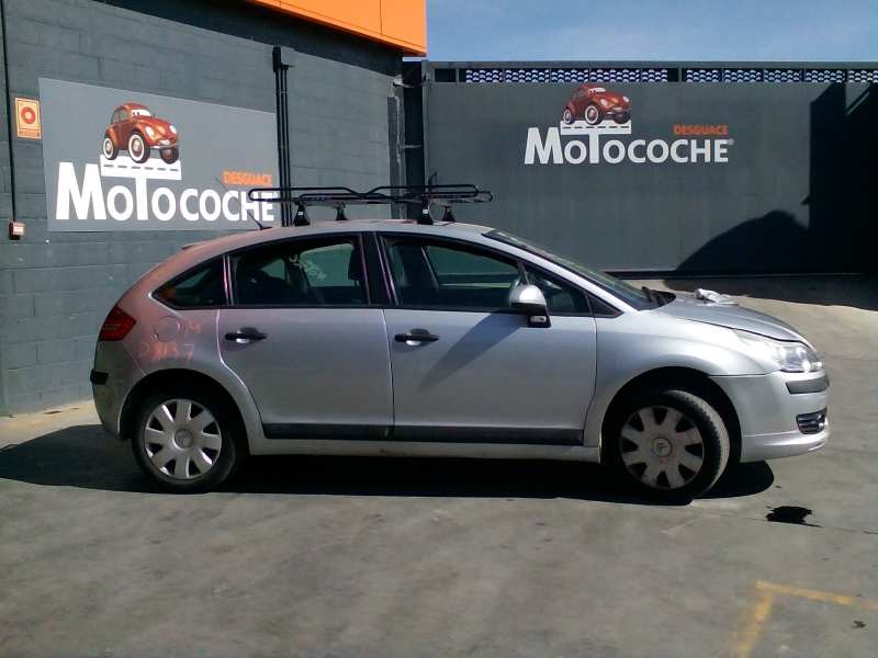 citroen c4 berlina del año 2006