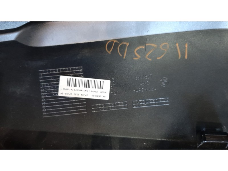 Recambio de moldura para bmw f 750 gs referencia OEM IAM 8564627  