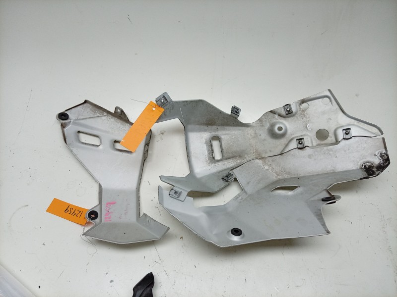 Recambio de cubrecarter para ducati multistrada multistrada 1260 referencia OEM IAM  4601E991AA 