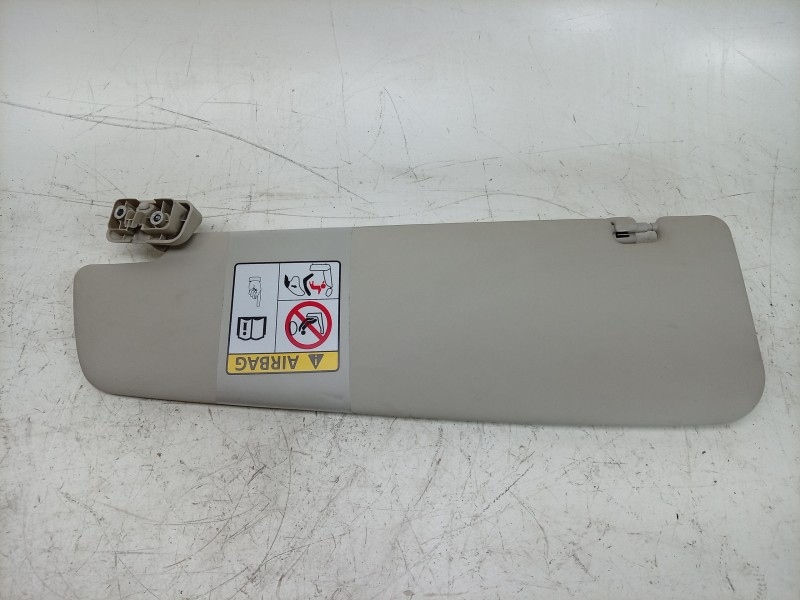 Recambio de parasol derecho para toyota proace max referencia OEM IAM  735771850 