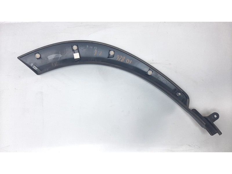 Recambio de aletin trasero izquierdo para lexus nx 2.5 16v cat (híbrido) referencia OEM IAM 7506278010  