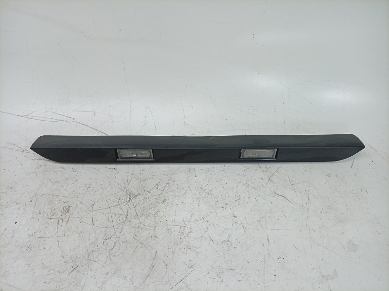 Recambio de moldura para toyota proace max referencia OEM IAM 1694222980 735430904 