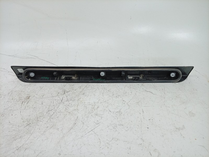 Recambio de moldura para toyota proace max referencia OEM IAM 1694222980 735430904 