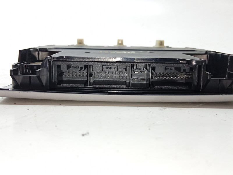 Recambio de luz interior para bmw x1 (e84) sdrive 18 d referencia OEM IAM  922547501 