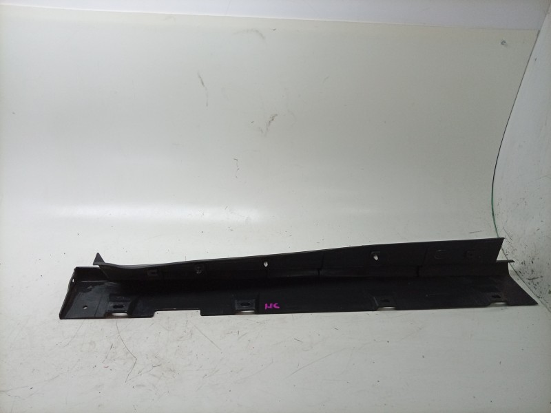 Recambio de faldon lateral para ford transit courier b460 furgoneta/monovolumen 1.5 tdci referencia OEM IAM  ET7610154AF 