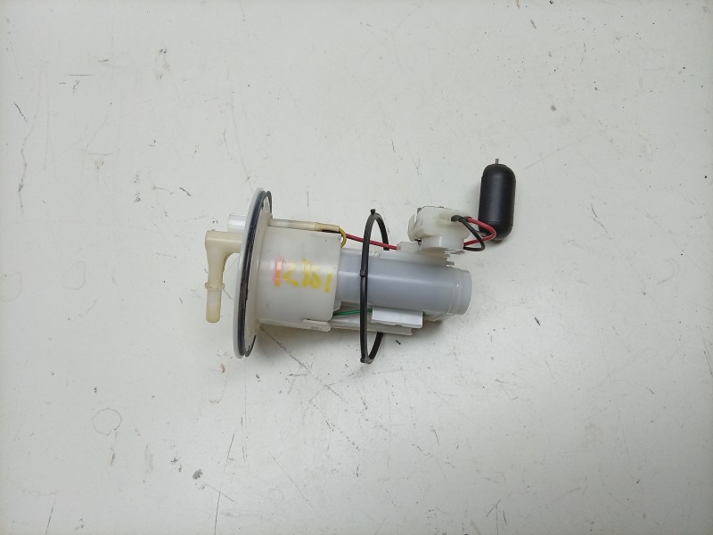 Recambio de bomba combustible para honda forza forza 750 (rh11) referencia OEM IAM UCT35HU70 16700MKTD01 