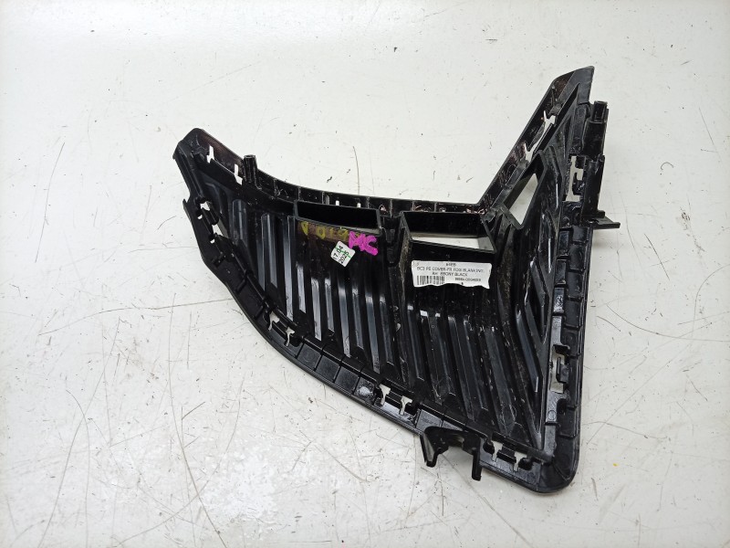 Recambio de rejilla delantera para hyundai i20 iii (bc3, bi3) 1.0 t-gdi hybrid 48v referencia OEM IAM  86564Q0GA0EB 