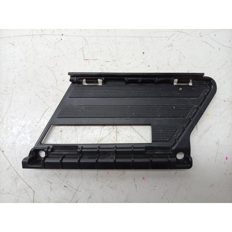 Recambio de rejilla paragolpes derecha para hyundai i20 iii (bc3, bi3) 1.0 t-gdi hybrid 48v referencia OEM IAM   