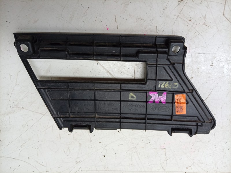 Recambio de rejilla paragolpes derecha para hyundai i20 iii (bc3, bi3) 1.0 t-gdi hybrid 48v referencia OEM IAM   