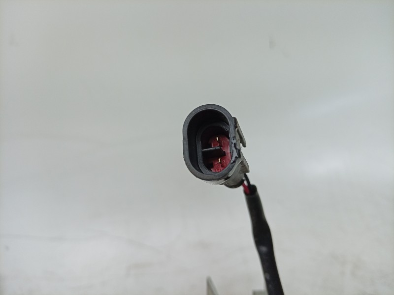 Recambio de cerradura capo para toyota proace max referencia OEM IAM  1648325980 