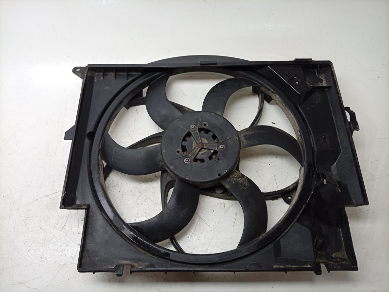 Recambio de electroventilador para bmw x1 (e84) sdrive 18 d referencia OEM IAM 5020606 67327588974 