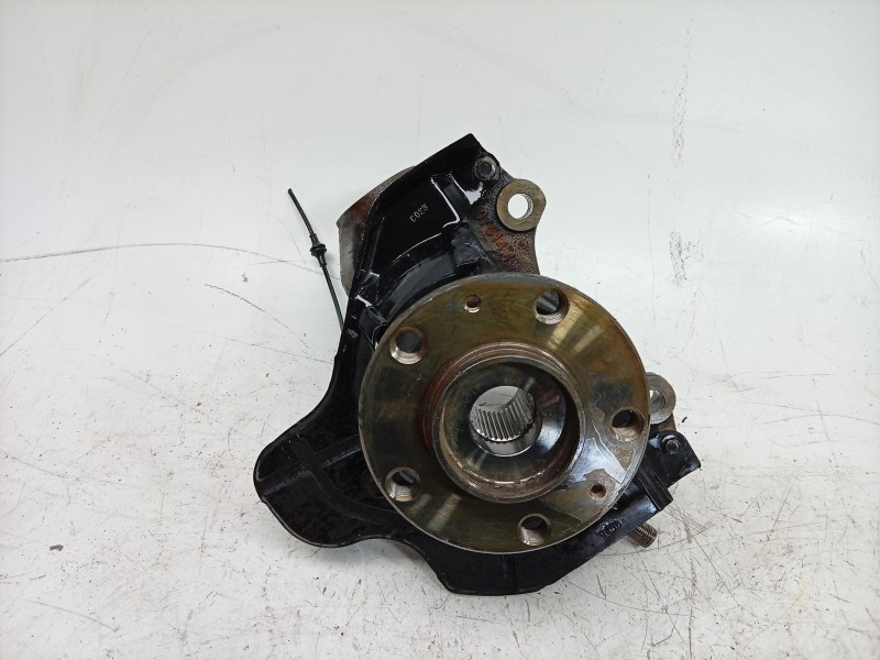 Recambio de mangueta delantera izquierda para toyota proace max referencia OEM IAM  1374092080 