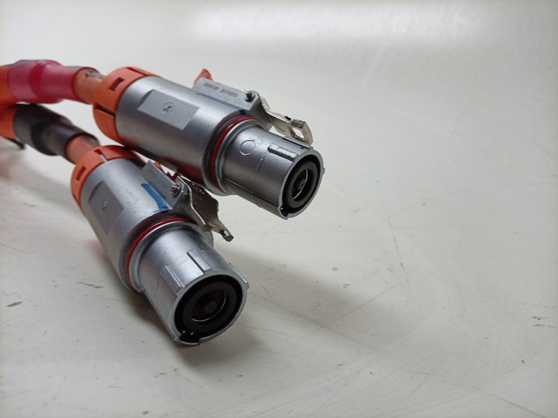 Recambio de arnes de cables para dacia spring referencia OEM IAM  240808068R 