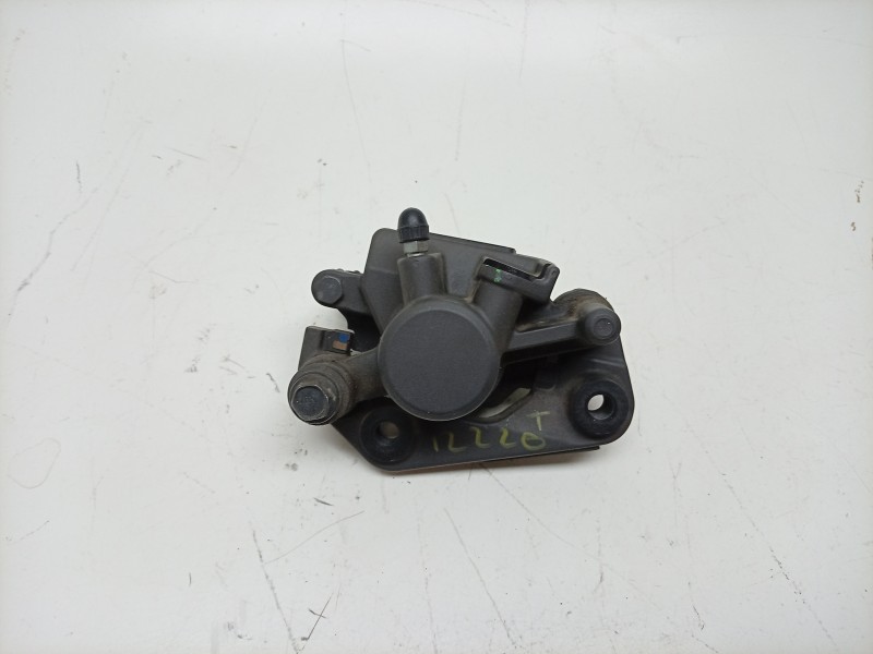 Recambio de pinza de freno trasera derecha para yamaha x-max 125 referencia OEM IAM  B74F580W0000 