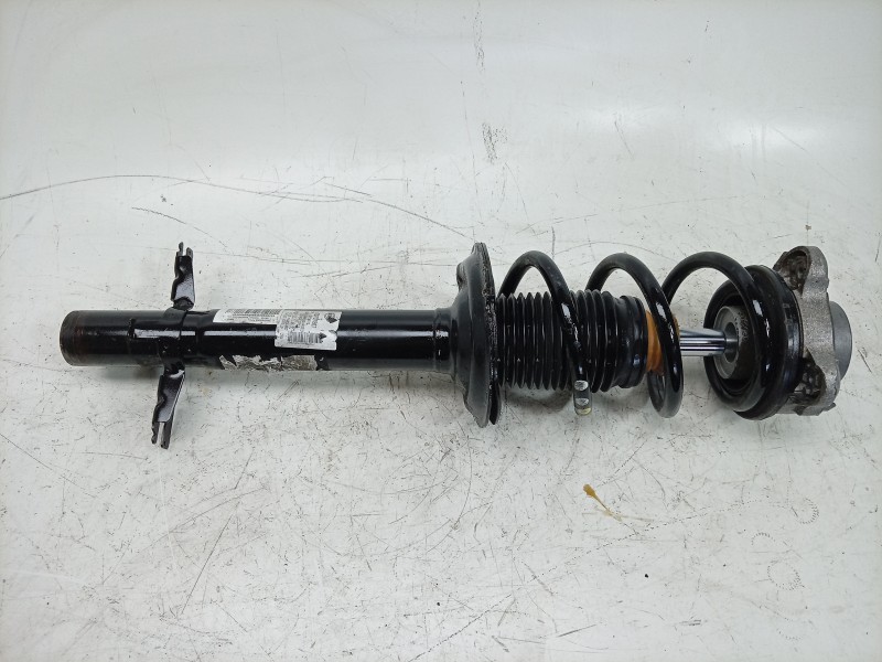 Recambio de amortiguador delantero izquierdo para toyota proace max referencia OEM IAM  50707867 