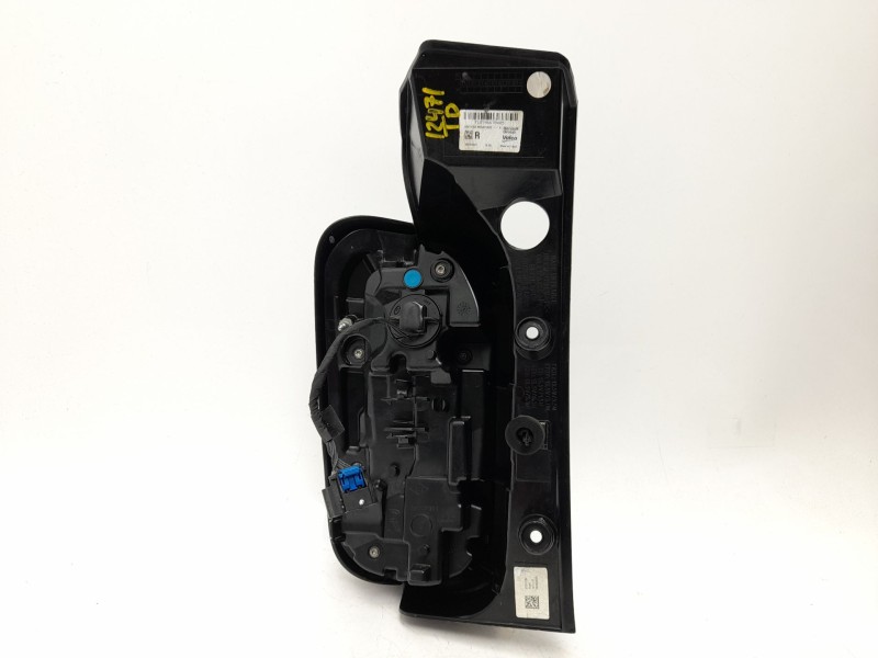 Recambio de piloto trasero derecho para renault 4 e-tech 120 referencia OEM IAM  265503182R 