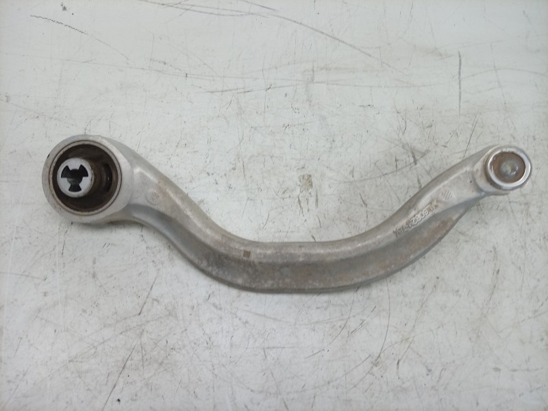 Recambio de brazo suspension inferior delantero derecho para tesla model 3 ev referencia OEM IAM  104435900A 