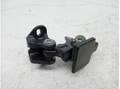 Recambio de soporte / guia puerta corredera para toyota proace max referencia OEM IAM  1376704080  2