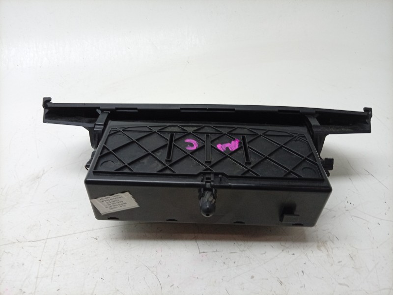 Recambio de guantera para bmw x1 (e84) sdrive 18 d referencia OEM IAM  299126305 