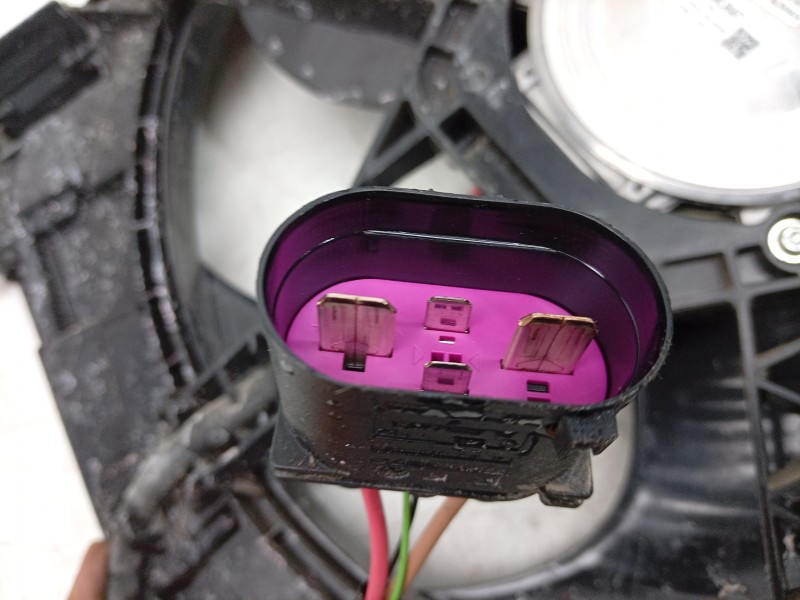 Recambio de electroventilador para audi q2 (gab, gag) 30 tdi referencia OEM IAM  5WA121203L 