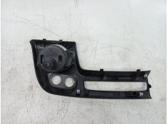 Recambio de moldura para toyota proace max referencia OEM IAM  07357462540  2