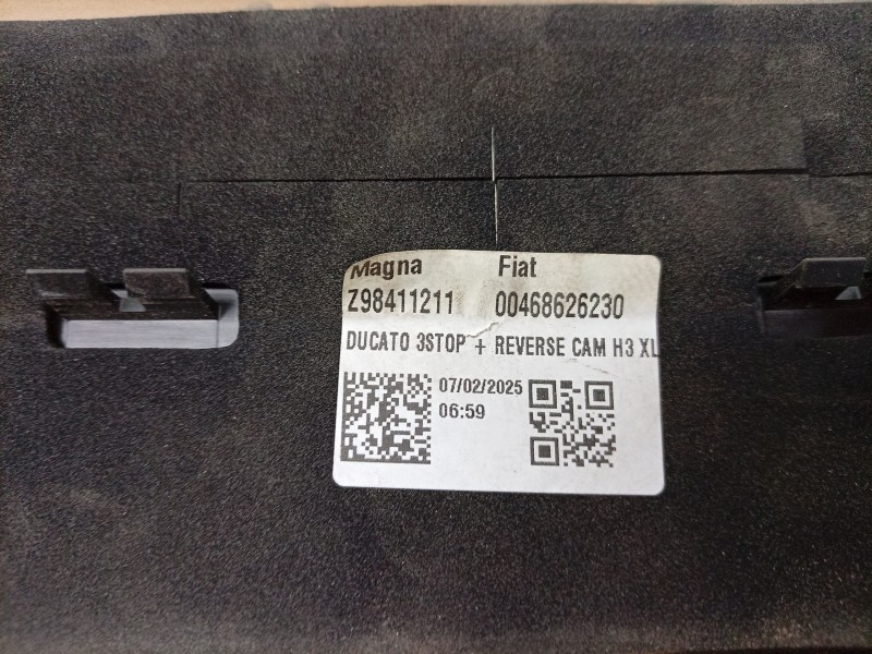 Recambio de moldura para toyota proace max referencia OEM IAM Z98411211 00468626230 