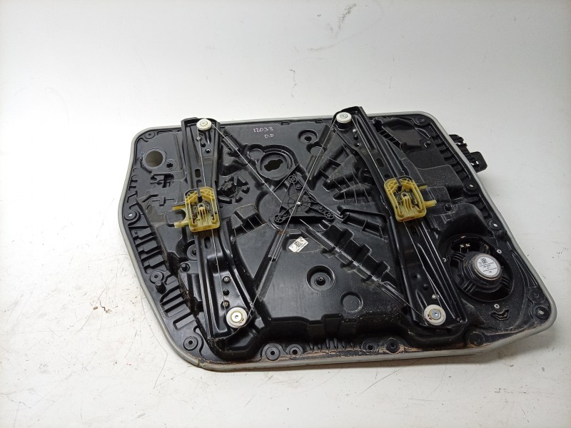 Recambio de elevalunas delantero derecho para mercedes-benz b-klasse (bm 247) b 180 referencia OEM IAM  177540910 