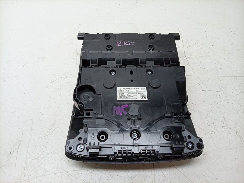 Recambio de luz interior para mercedes-benz b-klasse (bm 247) b 180 referencia OEM IAM  A0009002519 