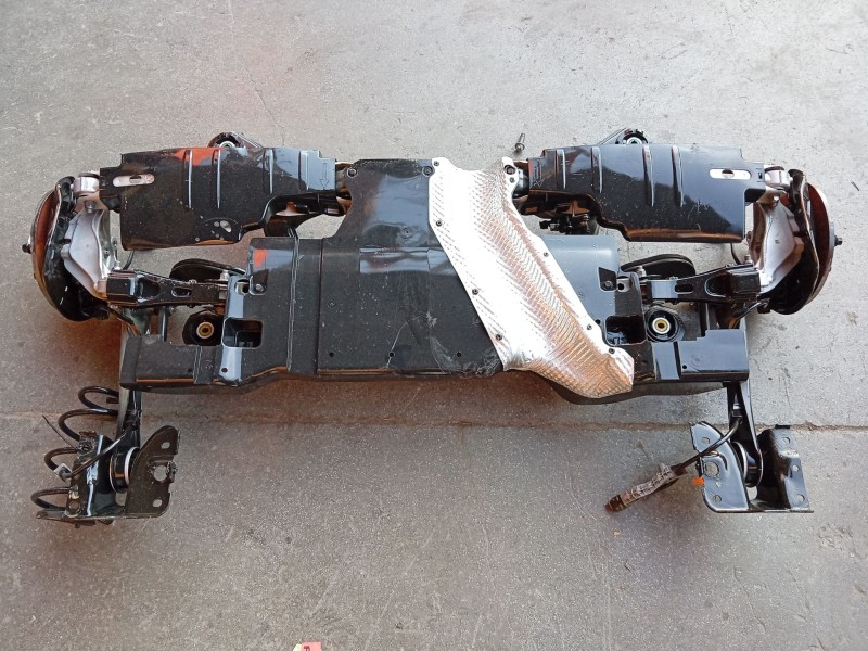 Recambio de puente trasero para mercedes-benz b-klasse (bm 247) b 180 referencia OEM IAM 2473503604 2473503604 